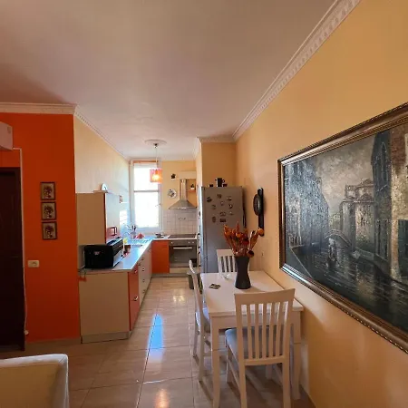 Center In * Shkodër