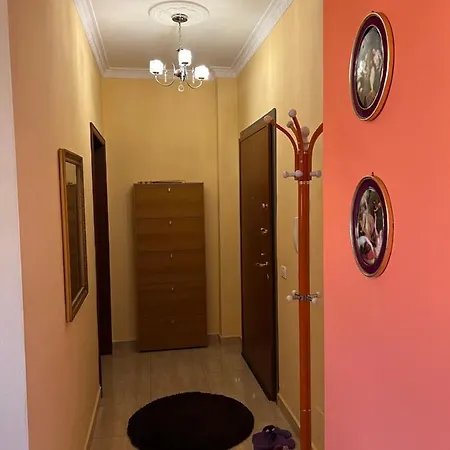 Center In شقة شكودر